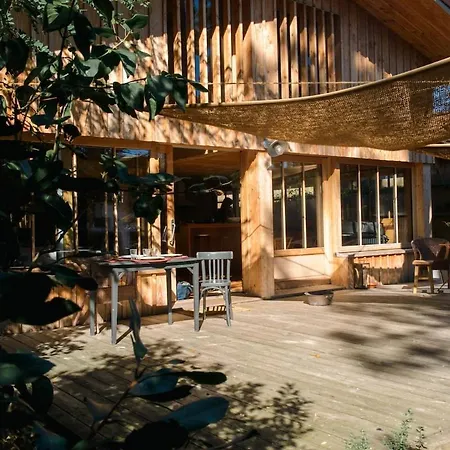 Architect's House, Hut Spirit, Sea Nearby